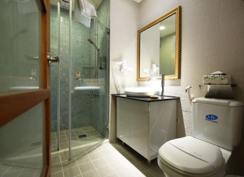 Bathroom Photo