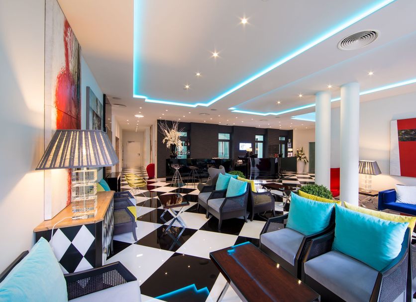 Lounge Photo