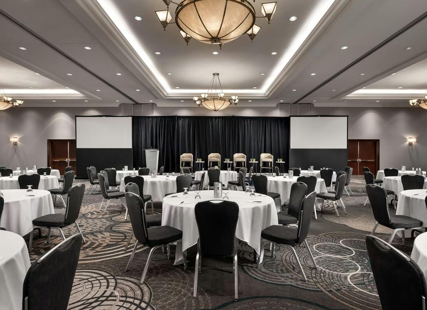 Banquet hall Photo