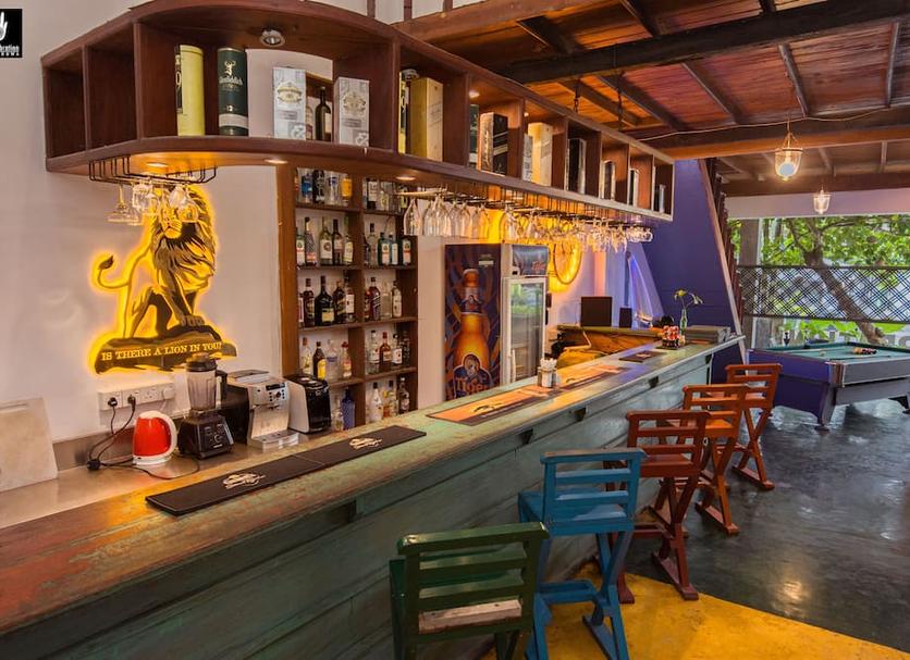Bar Photo