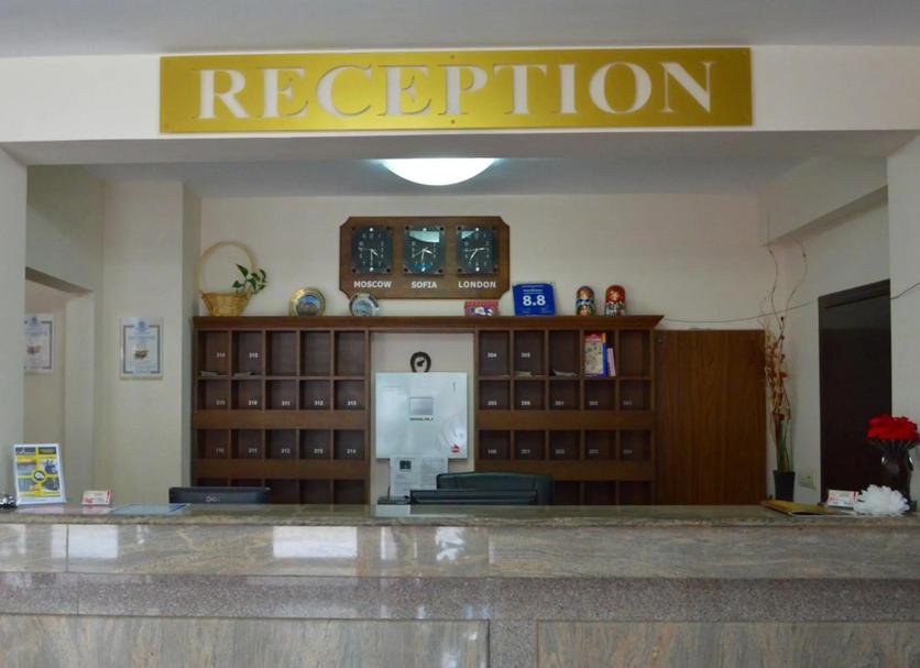 Front desk Photo