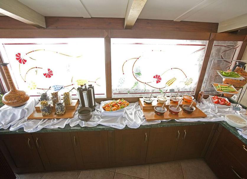 Buffet Photo