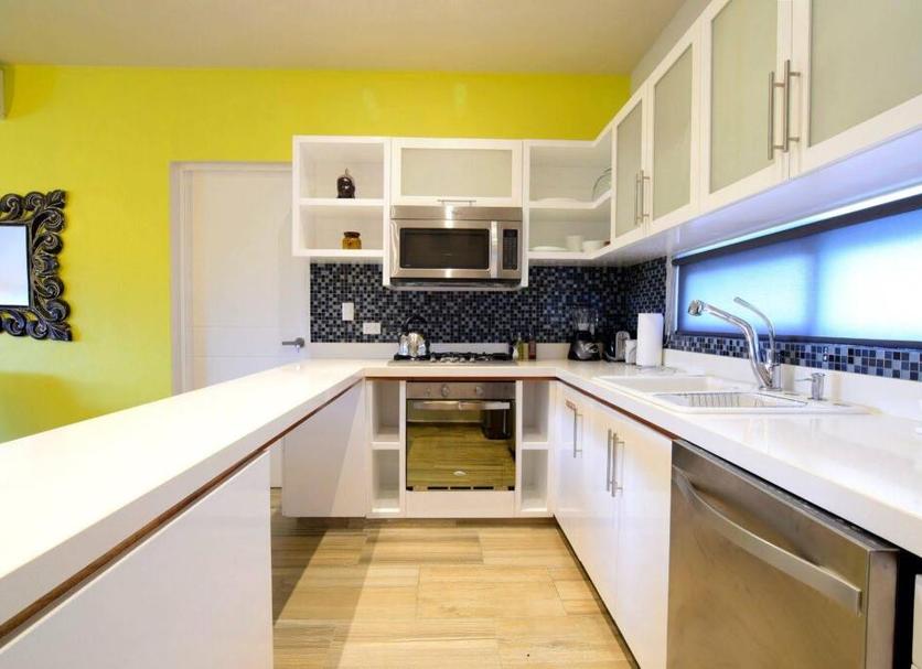 Kitchen Photo