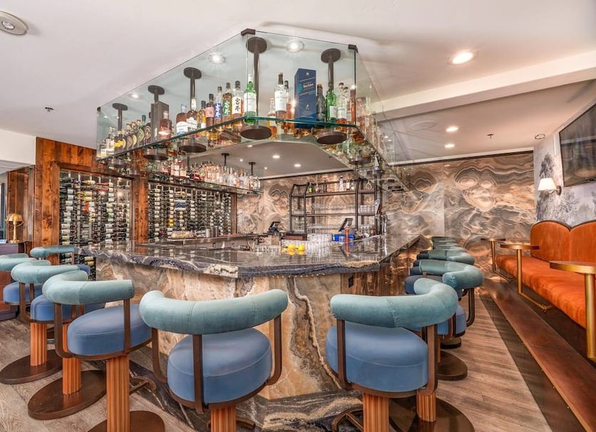 Bar Photo