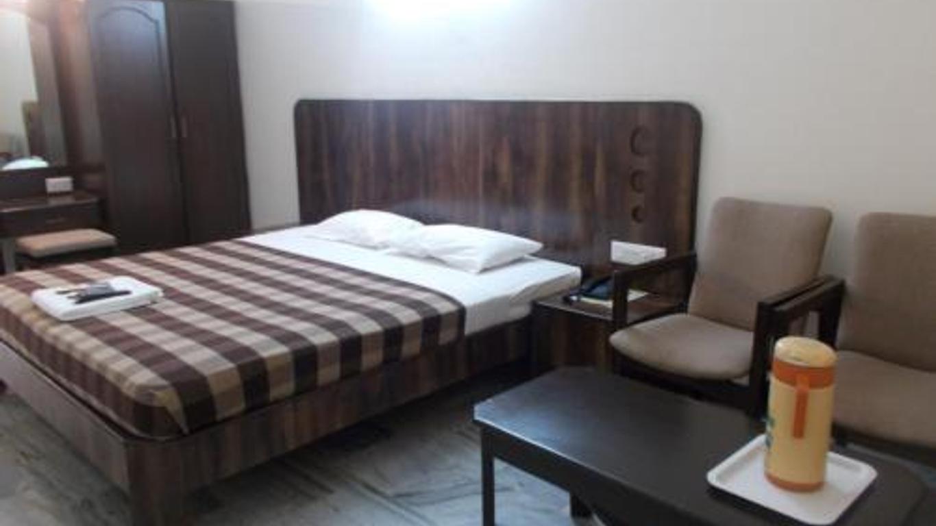 Hotel Samrat Residency