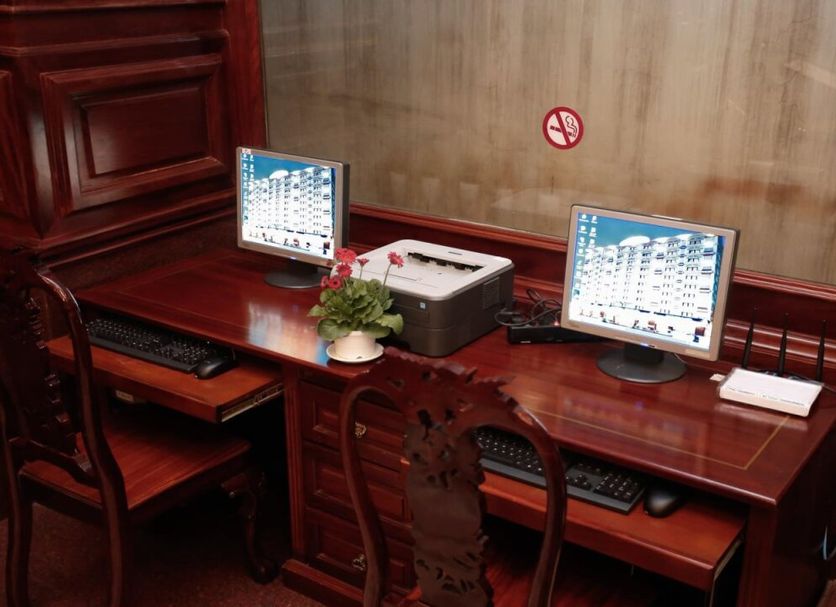 Business centre Photo