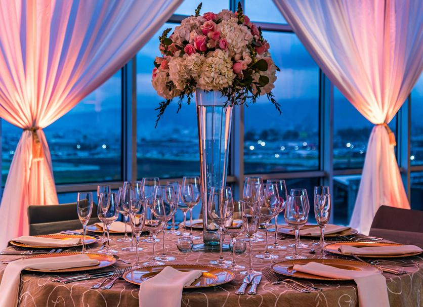 Banquet hall Photo