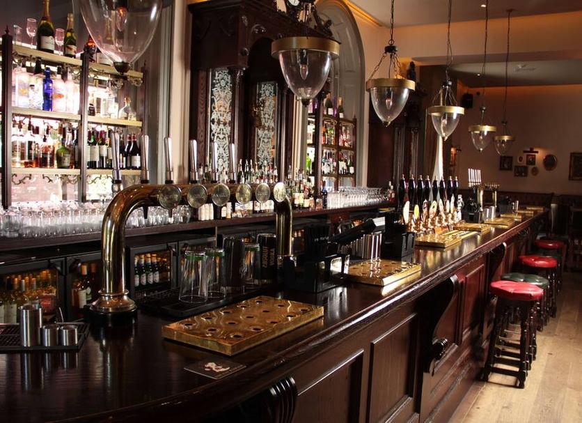Bar Photo