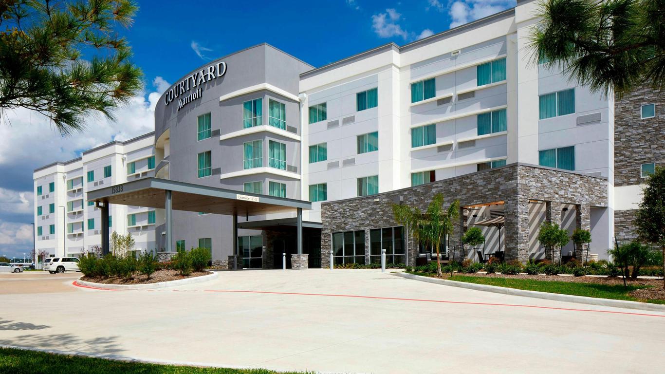 Courtyard by Marriott Houston Intercontinental Airport