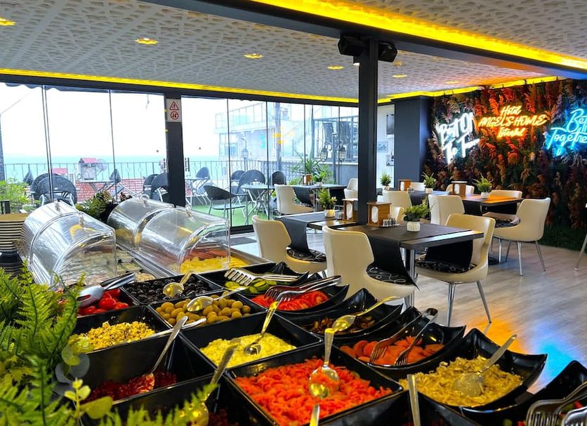 Restaurant Photo