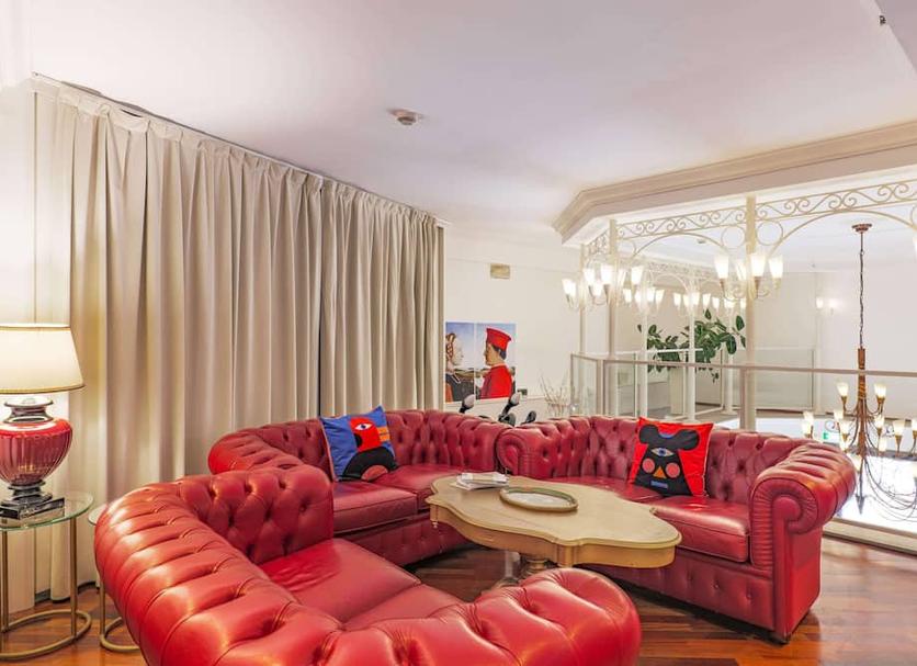 Lobby Photo