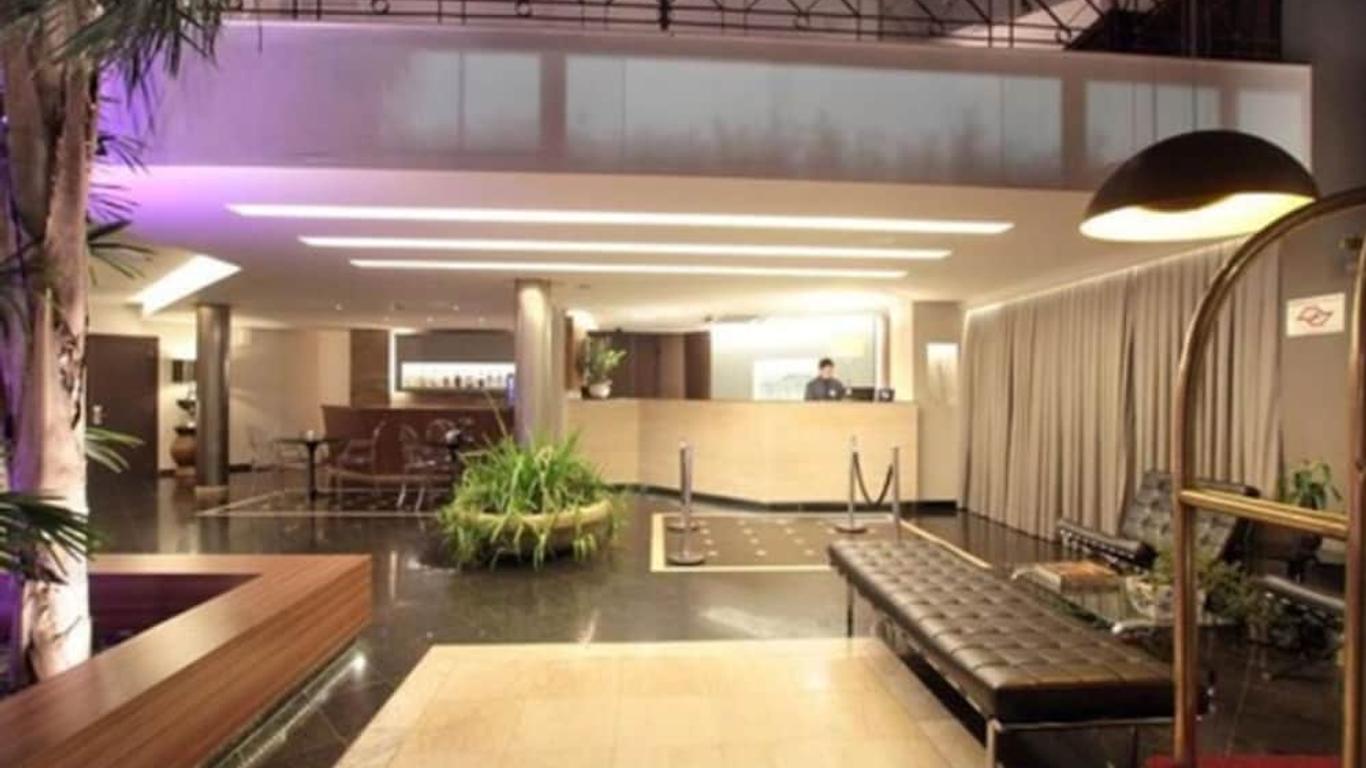 Oasis Plaza Hotel