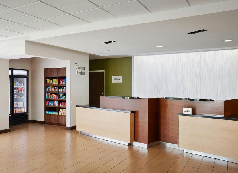 Front desk Photo