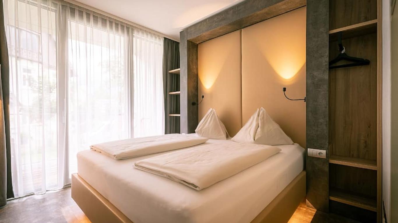 Rocket Rooms Velden
