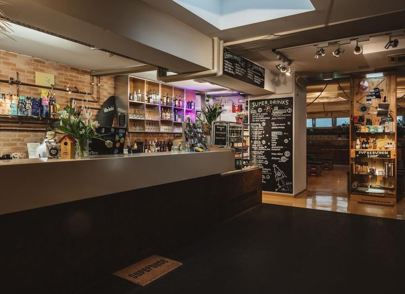 Bar Photo