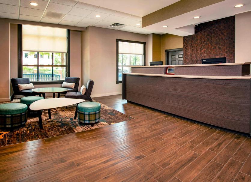 Front desk Photo