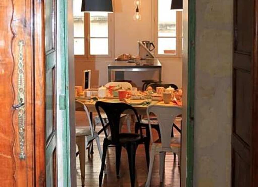 Dining room Photo