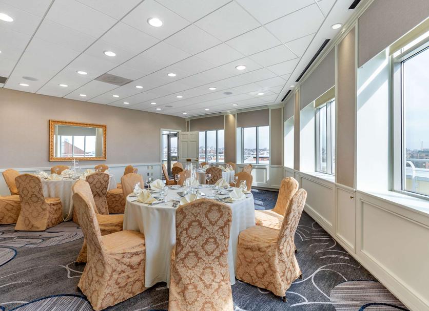 Banquet hall Photo