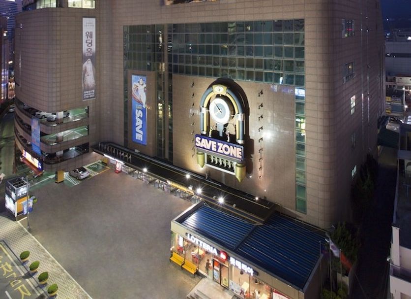 Building Photo