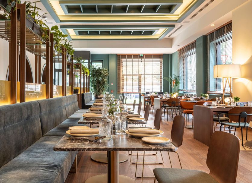 Restaurant Photo
