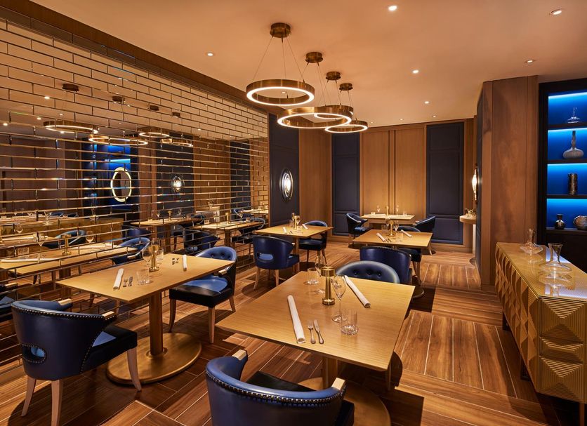 Restaurant Photo