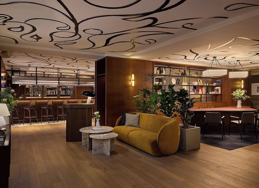 Lounge Photo