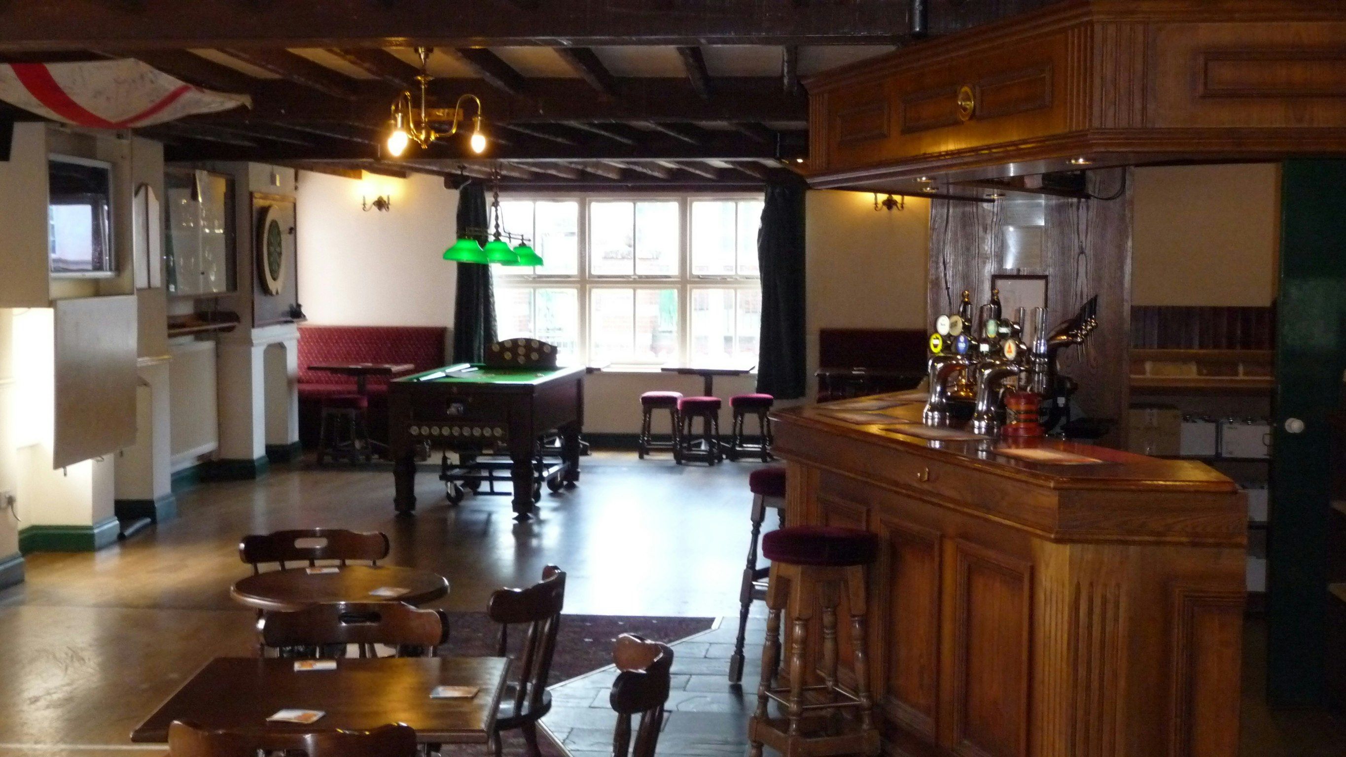 Bar