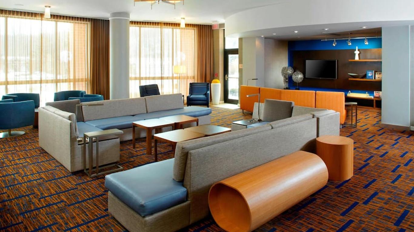 Courtyard by Marriott Dayton-University of Dayton