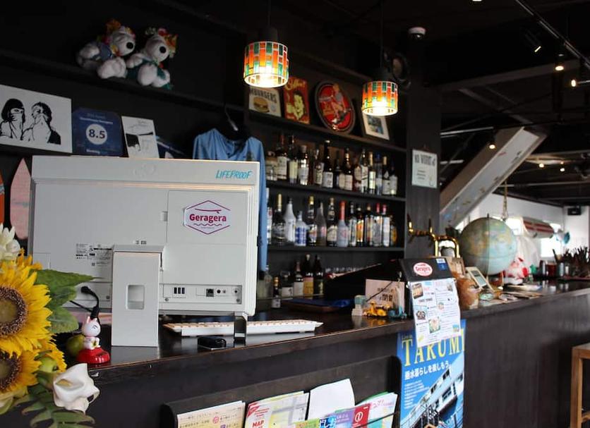 Bar Photo