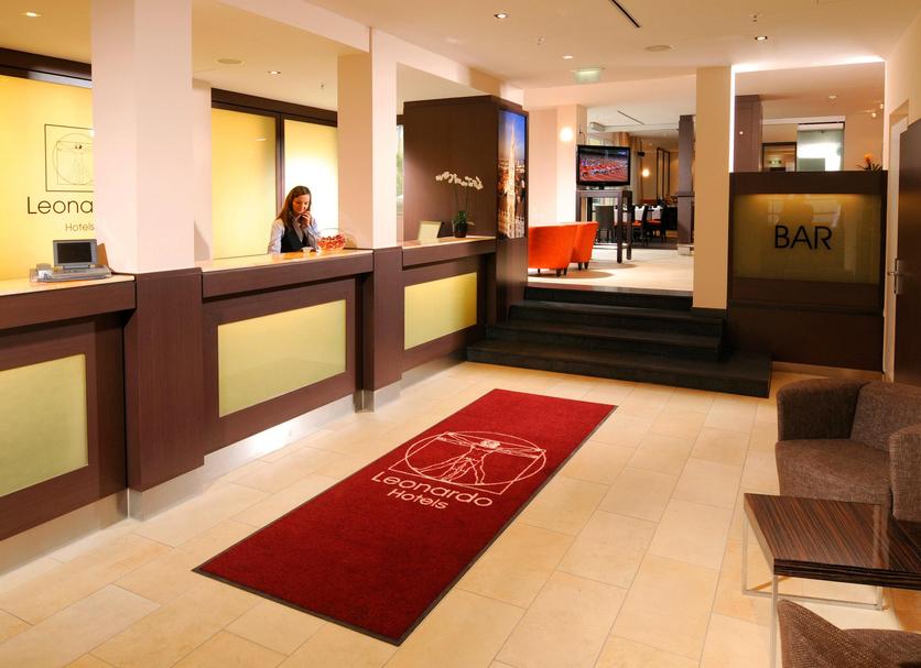 Front desk Photo