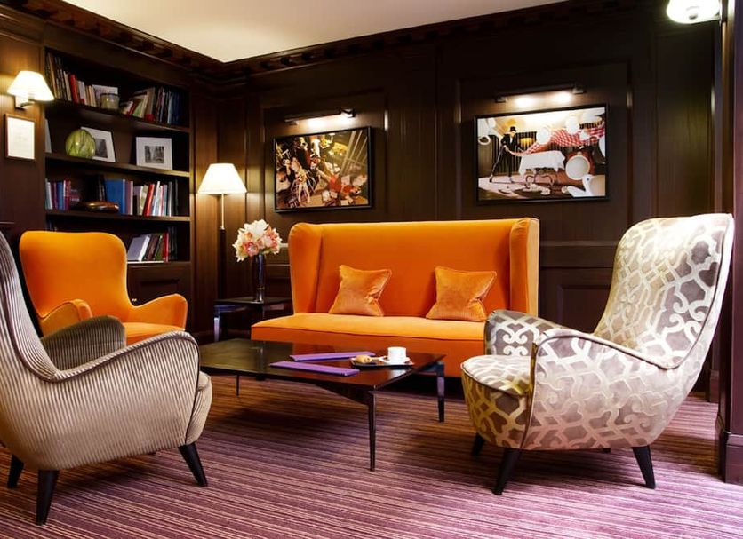 Lounge Photo