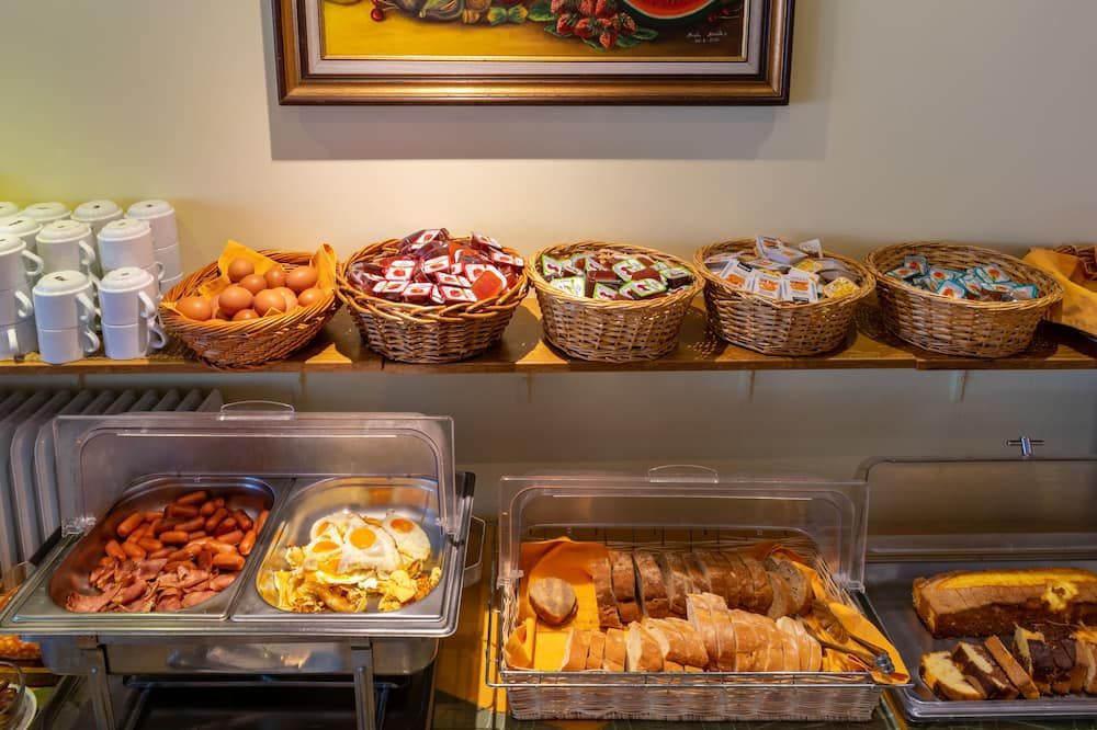 Buffet Photo