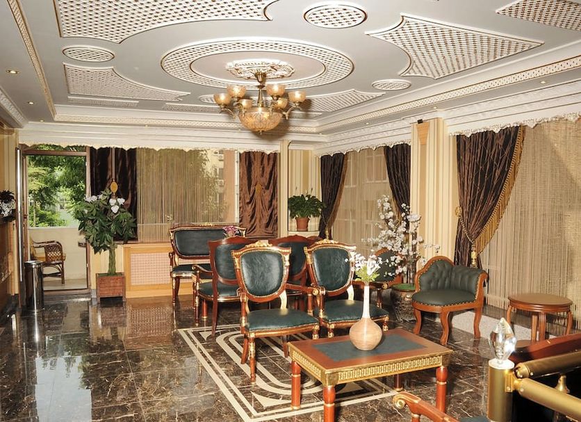 Lounge Photo
