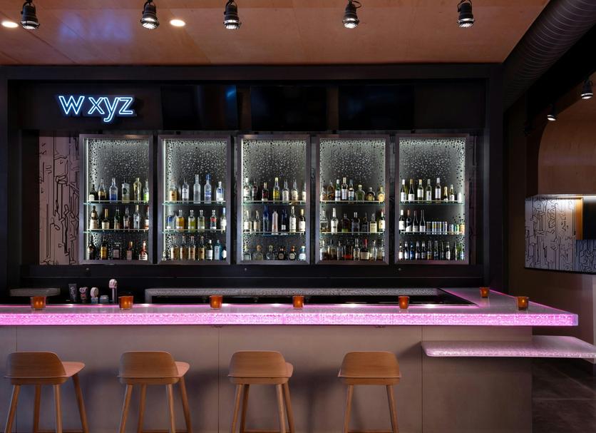 Bar Photo