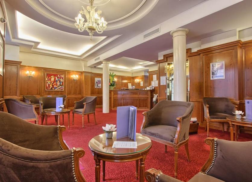 Lounge Photo