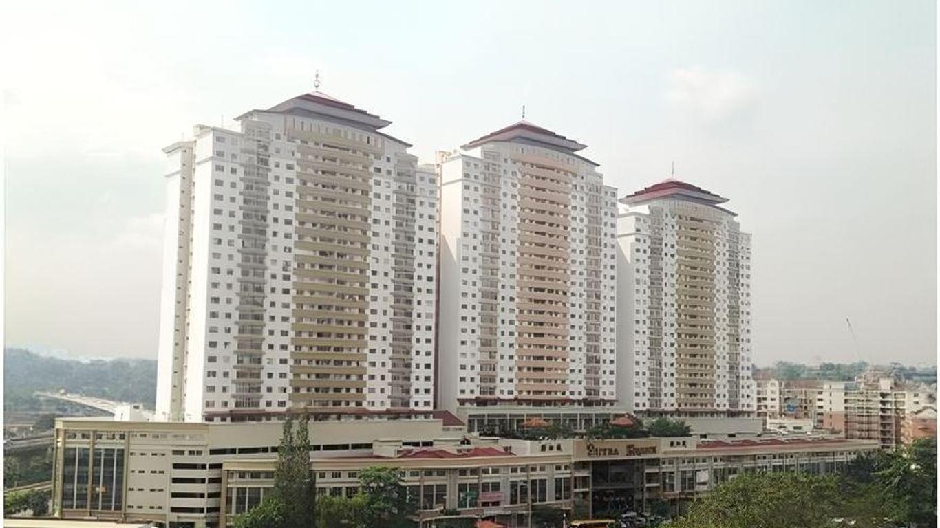 Duta Hotel & Residence