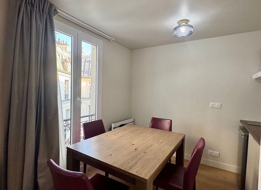 Dining room Photo