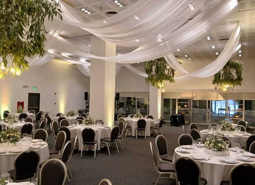 Banquet hall Photo