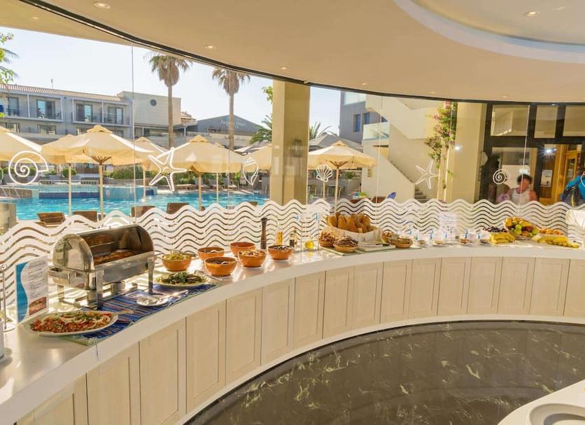 Buffet Photo