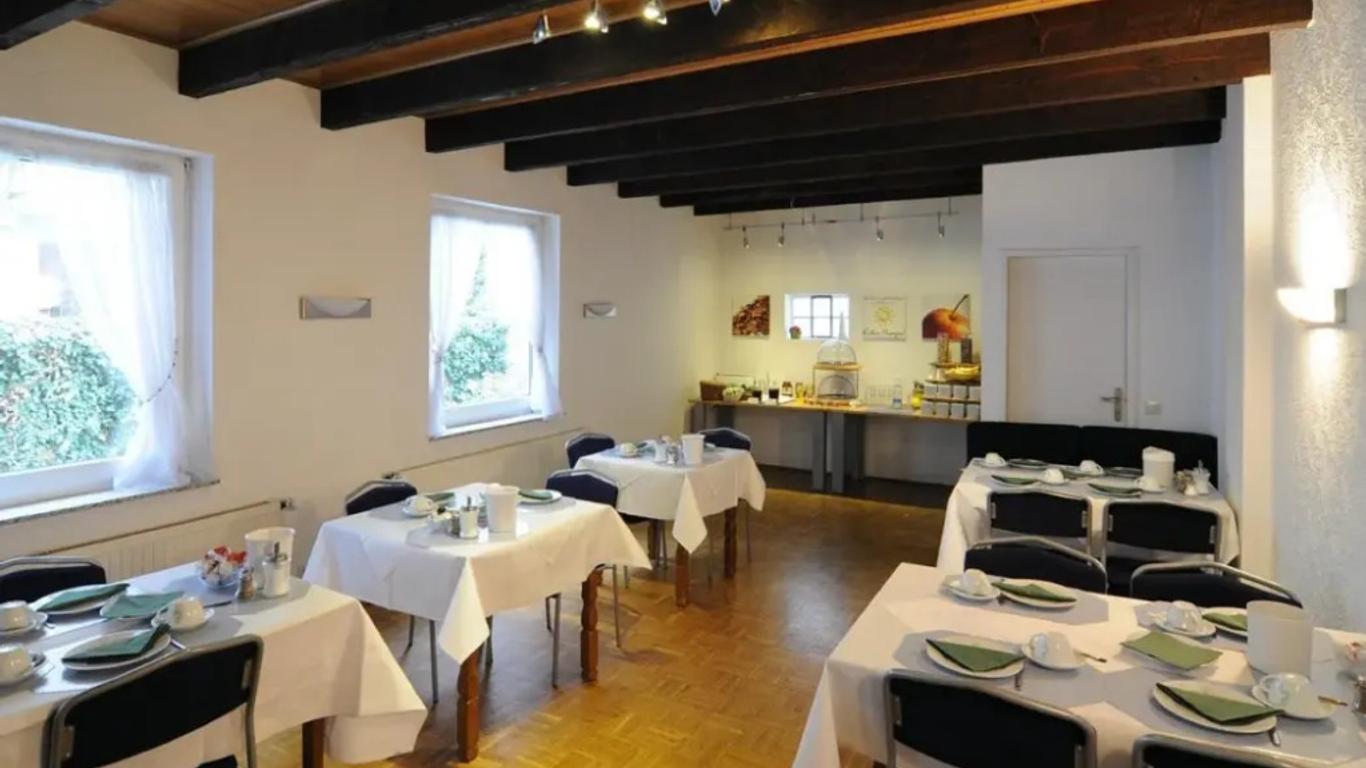Hotel Karolinger