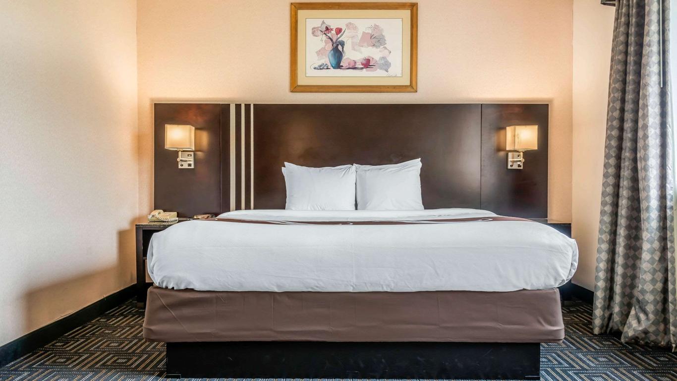Quality Inn & Suites Mall of America - MSP Airport