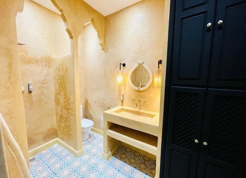 Bathroom Photo