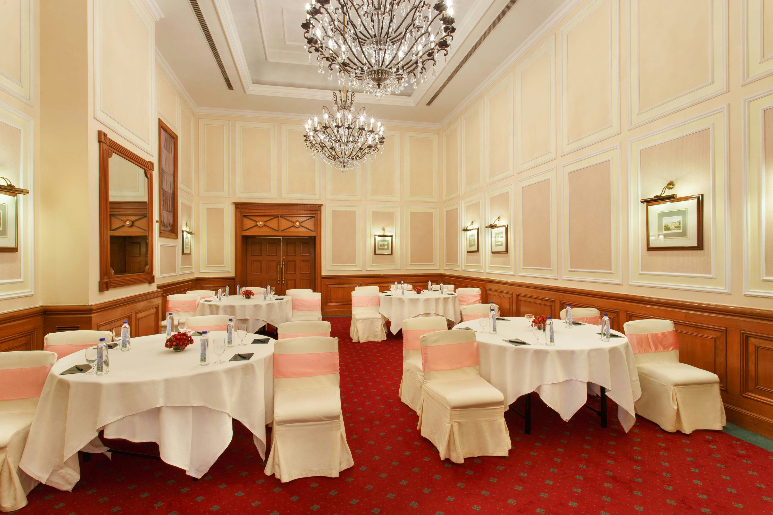 Banquet hall