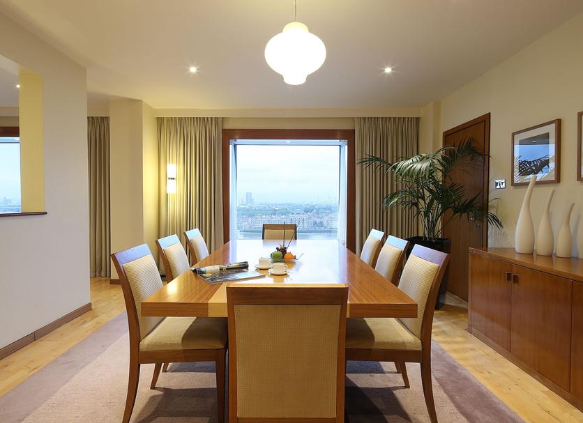 Dining room Photo