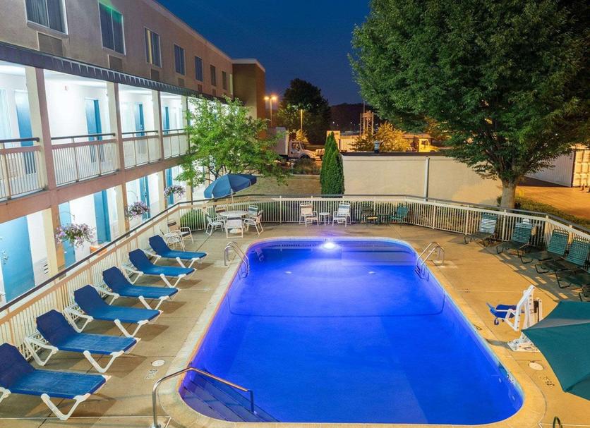 Pool Photo