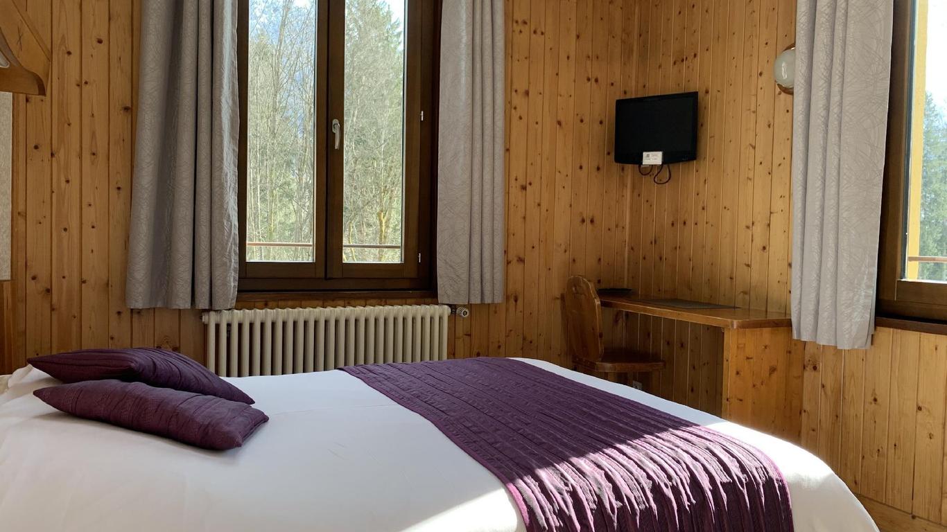 Hotel des Lacs