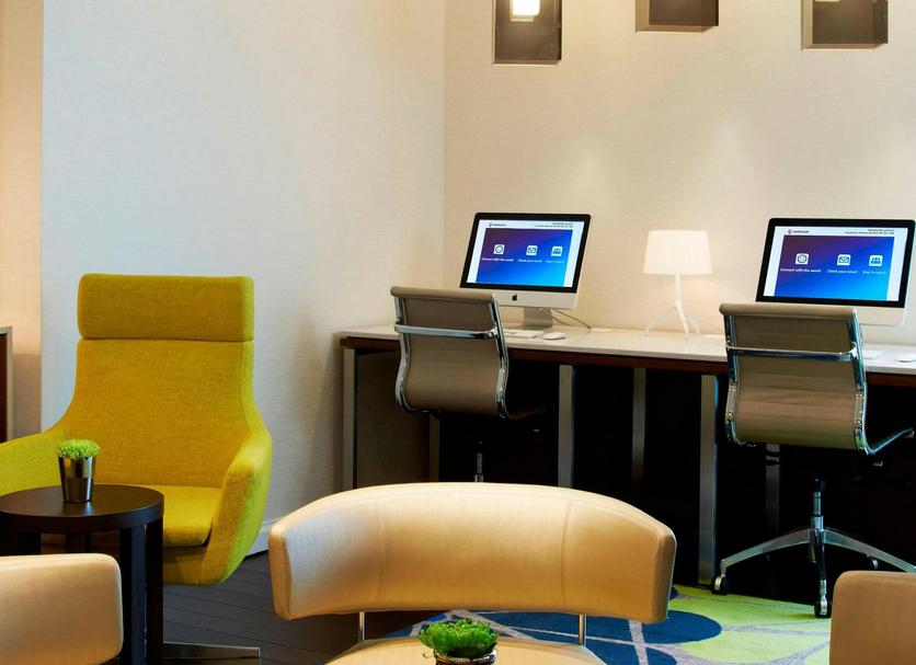 Business centre Photo
