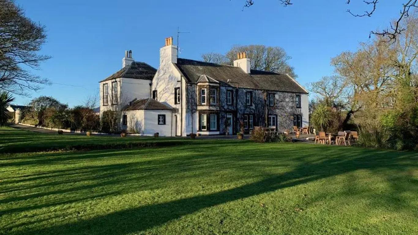 Torrs Warren Country House Hotel