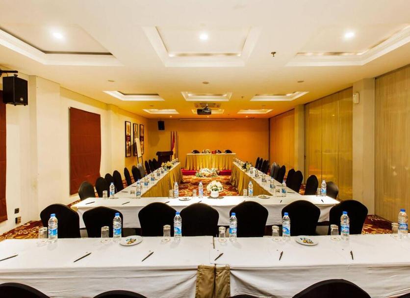 Conference room Photo