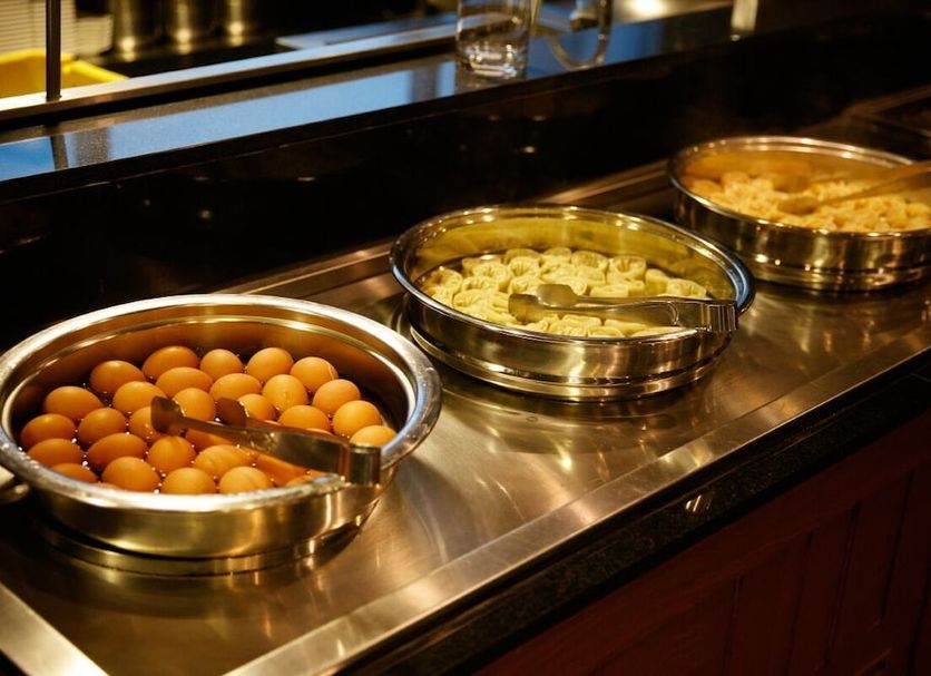Buffet Photo